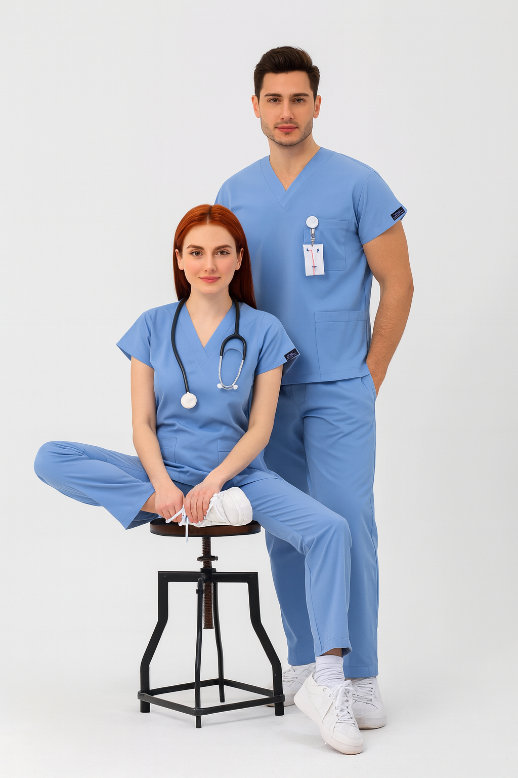 Unisex V Yaka Likralı Forma Takımı – Doktor Hemşire Scrubs Üst Alt