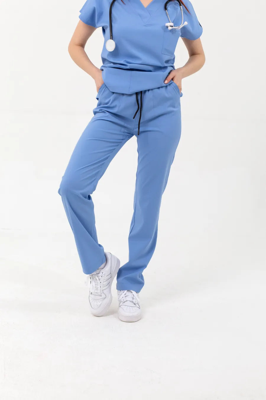 Unisex V Yaka Likralı Forma Takımı – Doktor Hemşire Scrubs Üst Alt